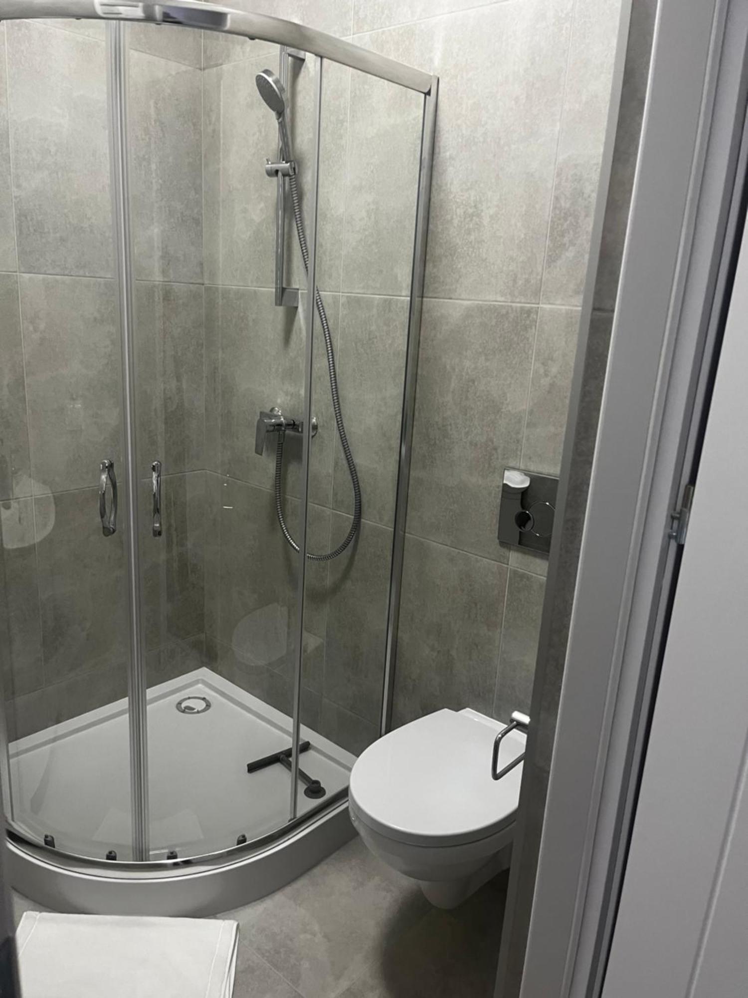 Apartamenty Dbrw Jezyce Познань Экстерьер фото