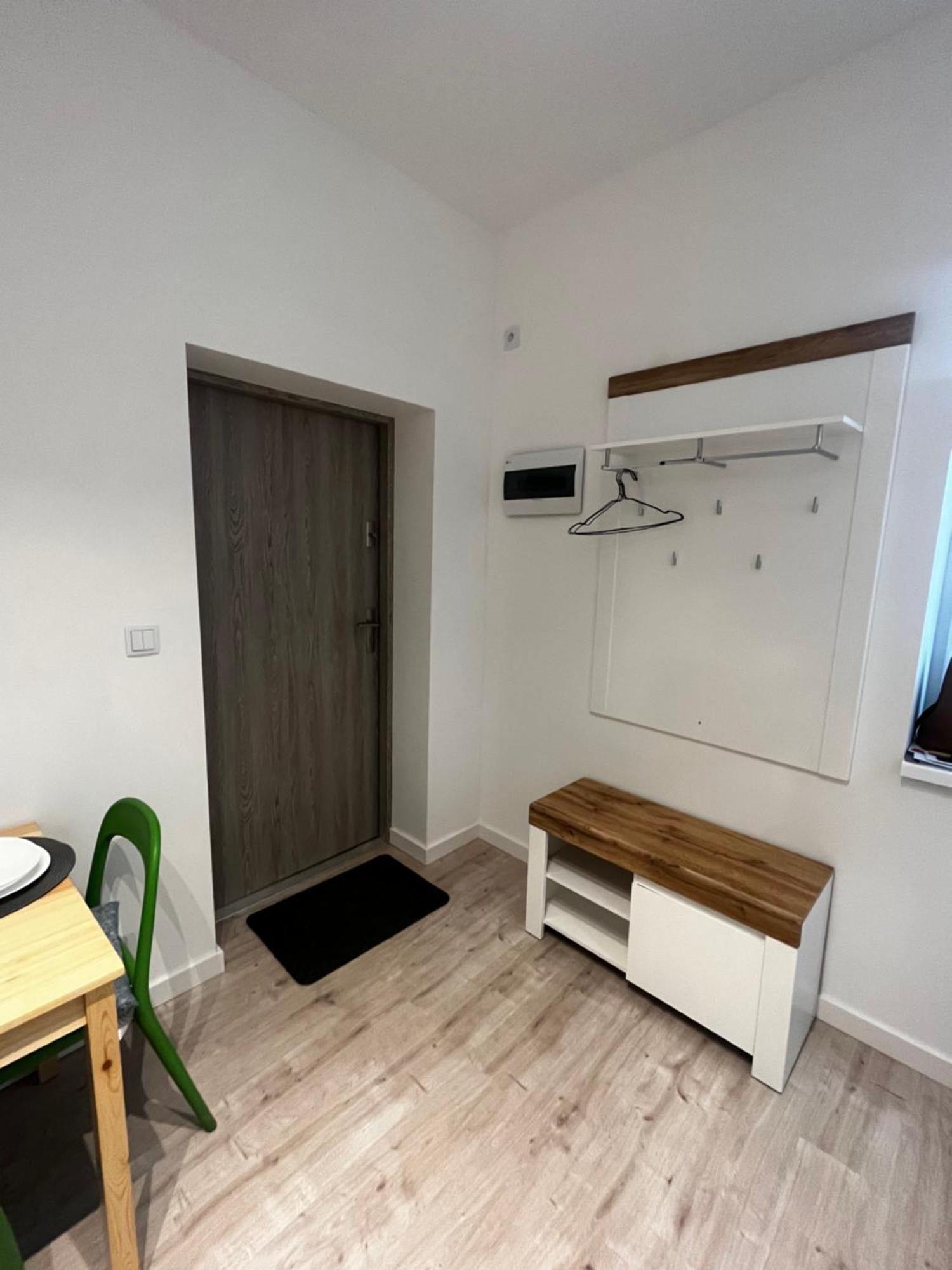 Apartamenty Dbrw Jezyce Познань Экстерьер фото